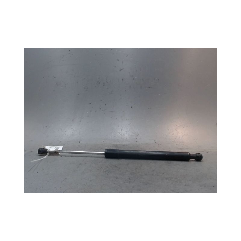 VERIN CAPOT G RENAULT CLIO