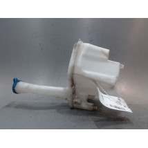 RESERVOIR LAVE-GLACE AVANT TOYOTA YARIS