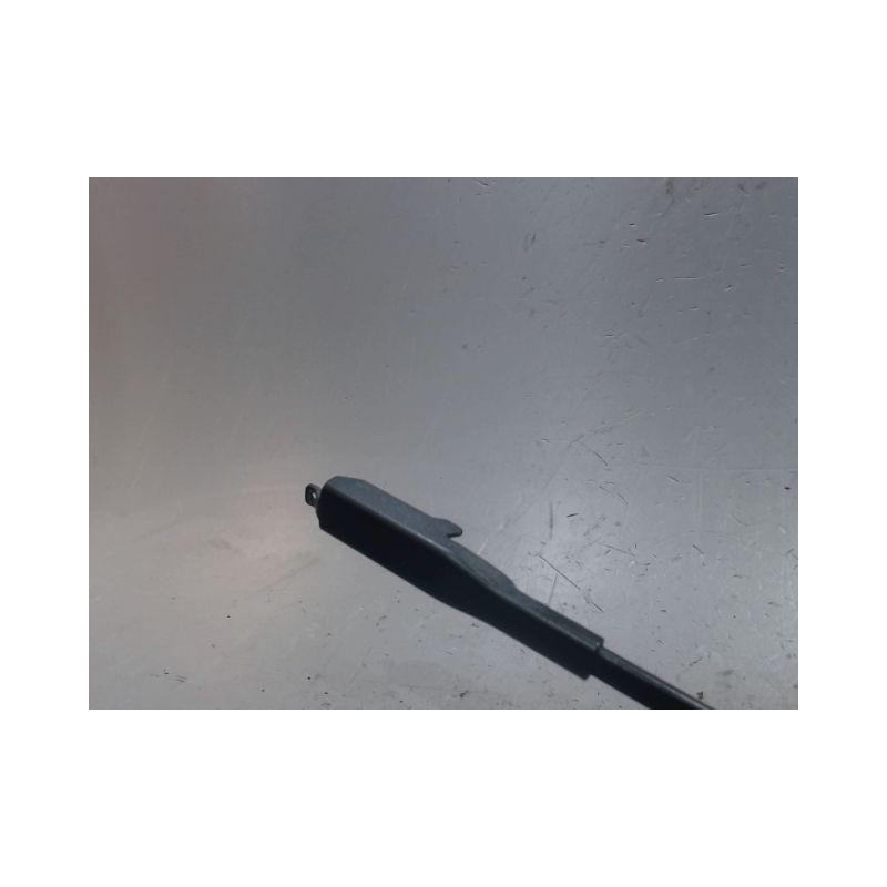 BRAS ESSUIE-GLACE AVANT DROIT NISSAN QASHQAI