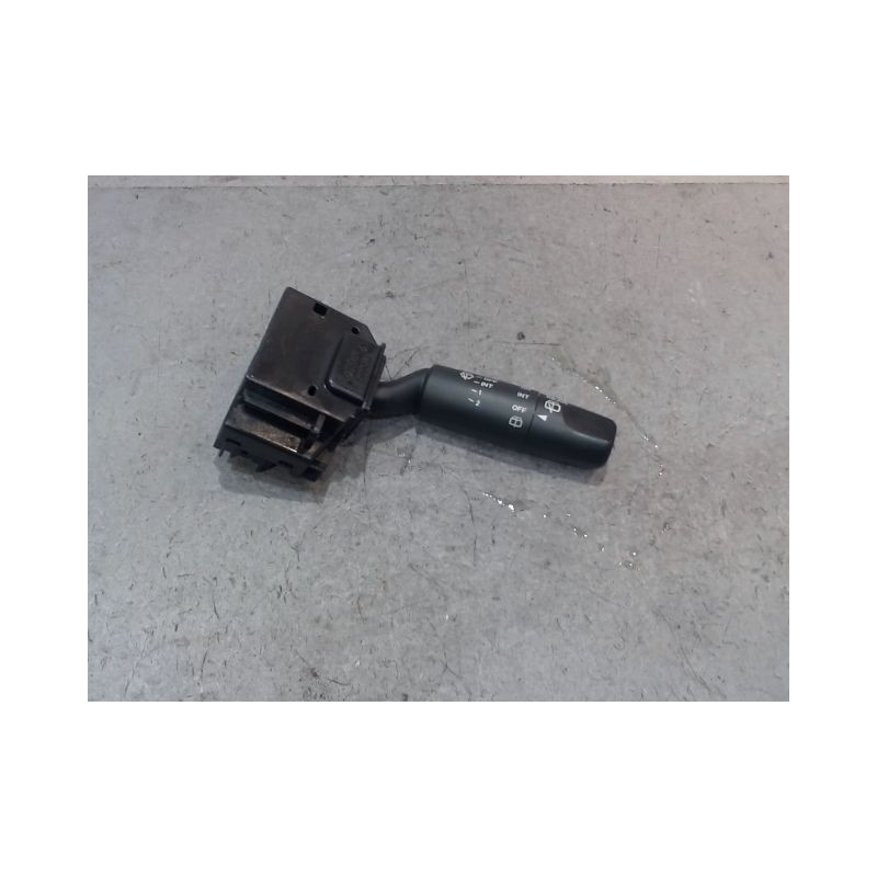 COMMANDE ESSUIE GLACE MAZDA 3