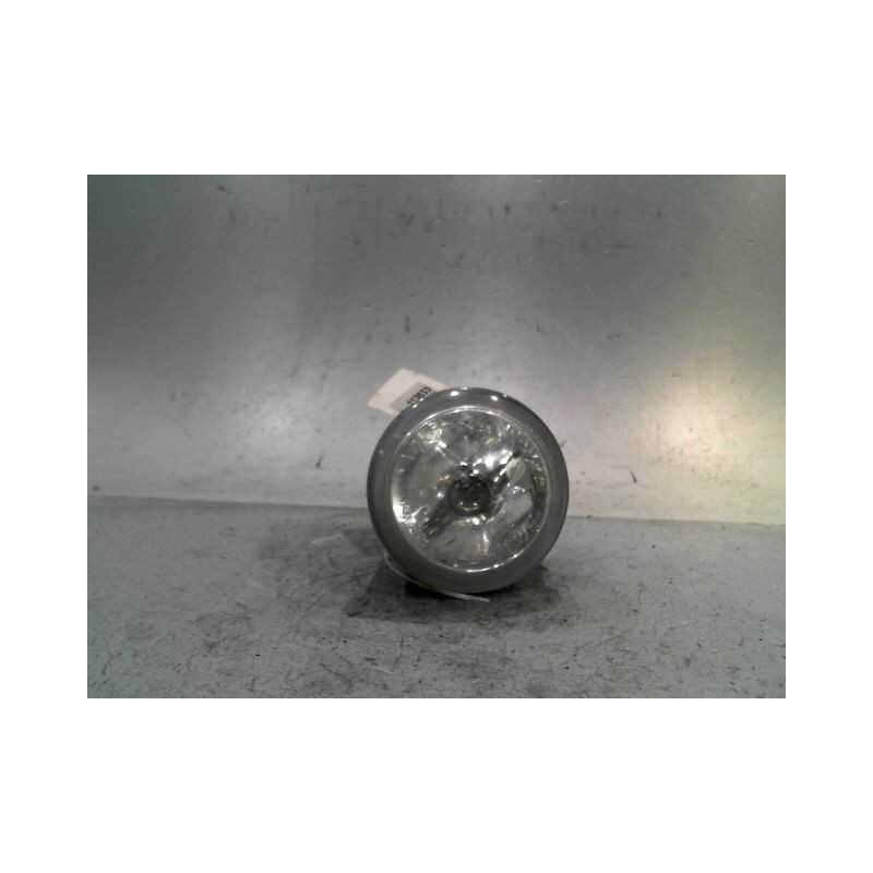 PHARE ANTIBROUILLARD AVANT GAUCHE TOYOTA YARIS
