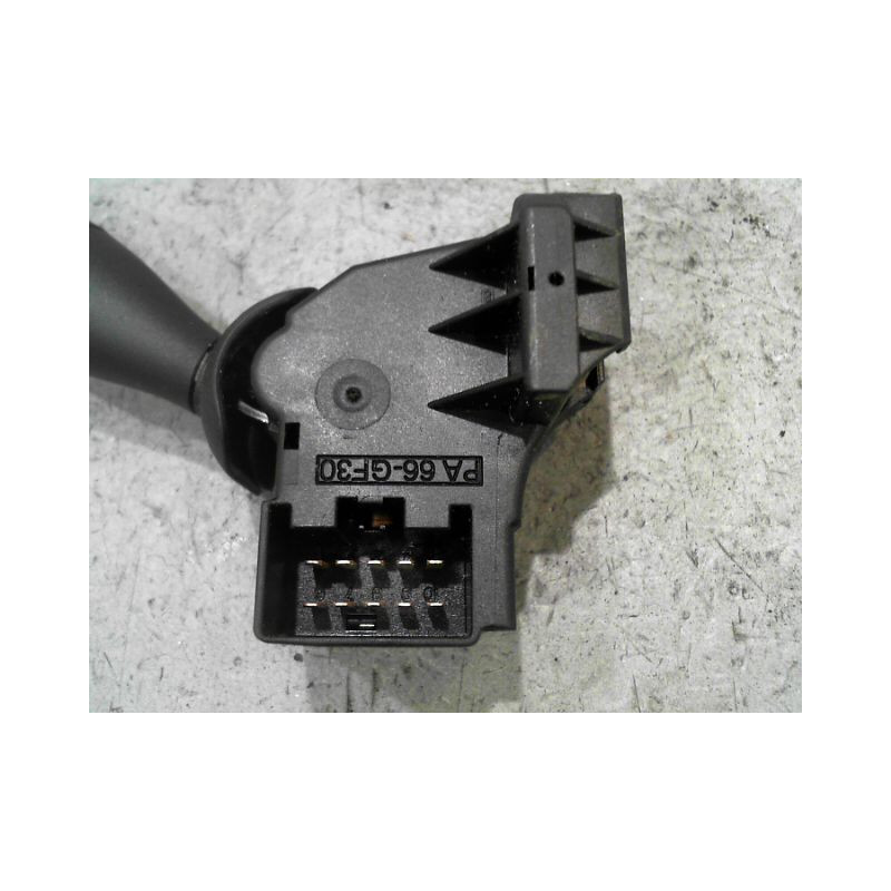 COMMANDE ESSUIE GLACE FORD FOCUS