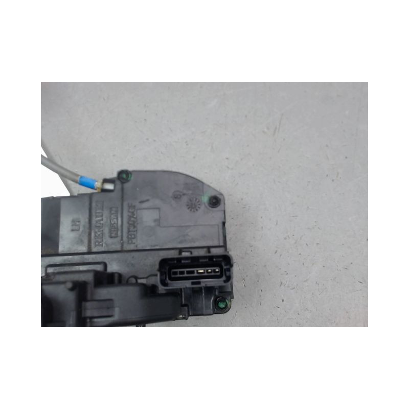 SYSTEME CONDAMNATION ARRIERE GAUCHE NISSAN NOTE I Phase 1 2006-2009