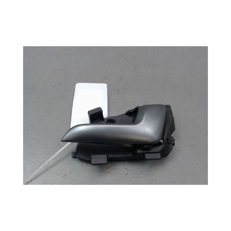 POIGNEE INTERIEURE PORTE AVANT DROIT KIA RIO 2005-