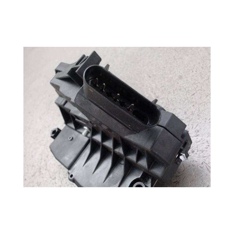 SERRURE PORTE COULISSANTE DROIT FORD T.COURIER