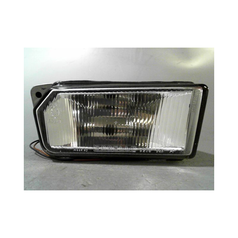 PHARE ANTIBROUILLARD AVANT DROIT LANCIA DELTA