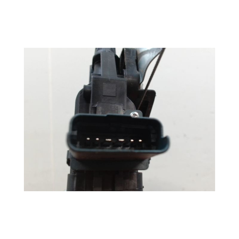 MECANISME+MOTEUR LEVE-GLACE AVANT GAUCHE RENAULT MEGANE IV PHASE 1 2015-