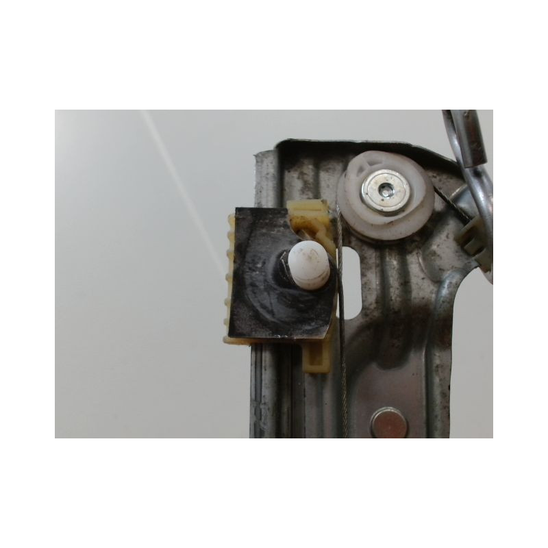 MECANISME+MOTEUR LEVE-GLACE AVANT GAUCHE RENAULT MEGANE IV PHASE 1 2015-