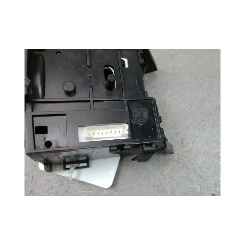 COMMANDE ECLAIRAGE RENAULT SCENIC MONOSP. II Phase 2 2006-2009
