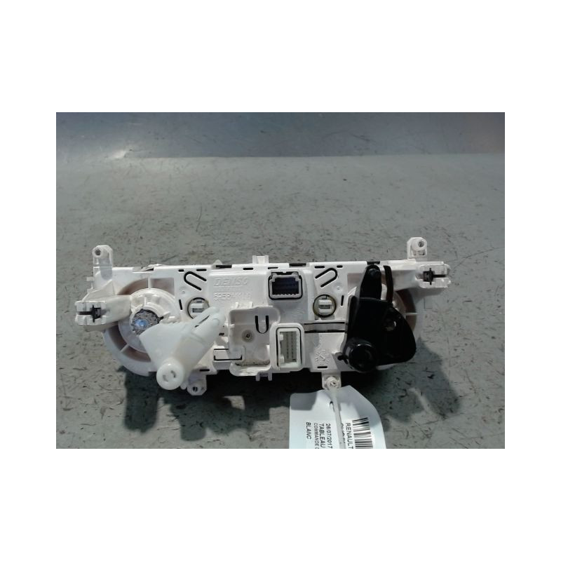 COMMANDE DE CHAUFFAGE RENAULT CLIO IV