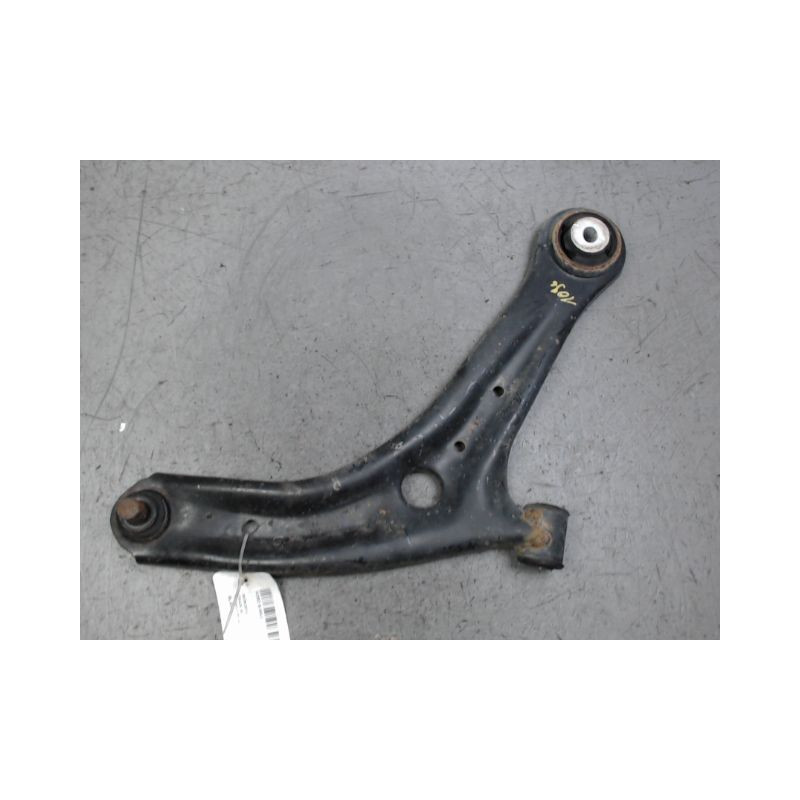 TRIANGLE INFERIEUR AVANT DROIT FORD B-MAX