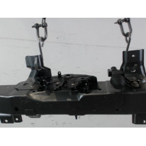 TRAVERSE SUPERIEURE ARMATURE AVANT NISSAN QASHQAI