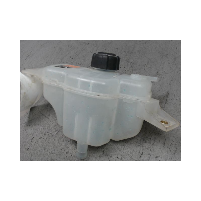 VASE EXPANSION NISSAN QASHQAI