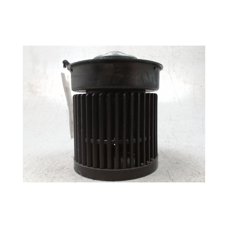 MOTEUR VENTILATEUR CHAUFFAGE NISSAN QASHQAI