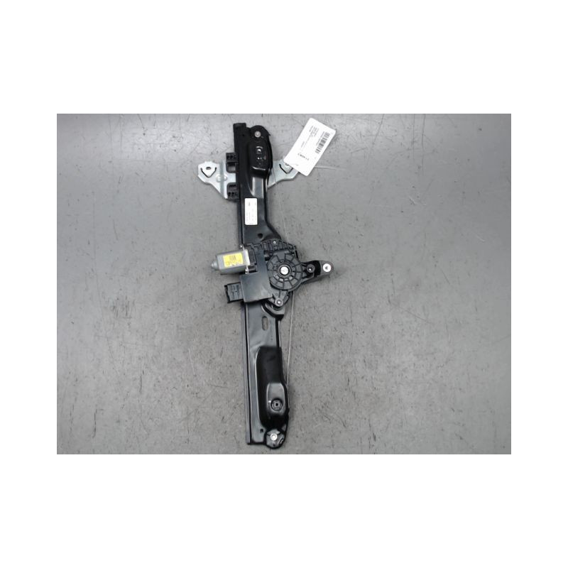 MECANISME+MOTEUR LEVE-GLACE AVANT GAUCHE NISSAN QASHQAI