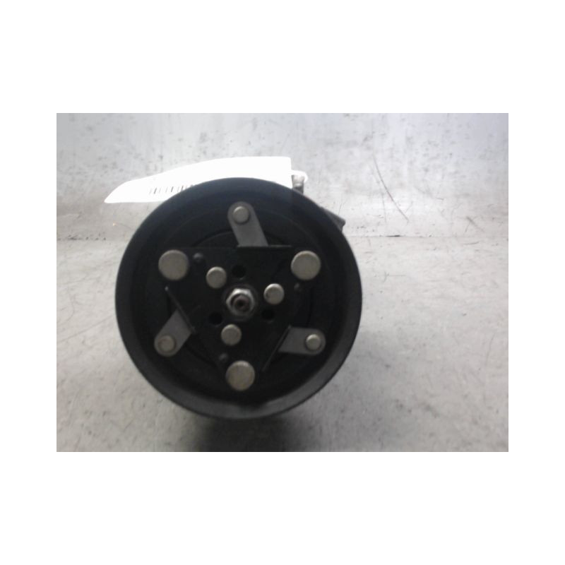 COMPRESSEUR AIR CONDITIONNE RENAULT MEGANE