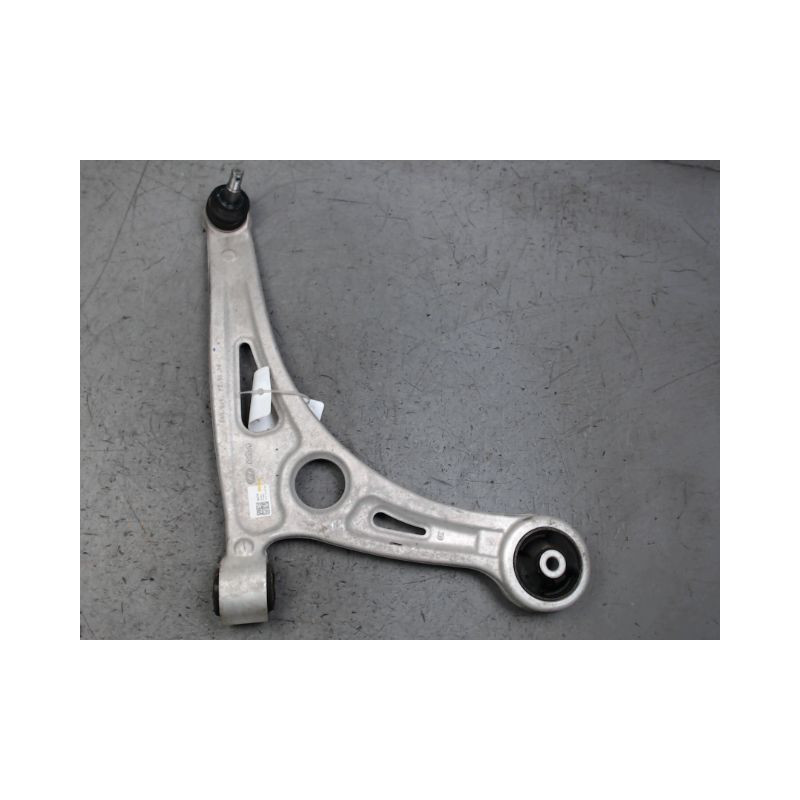 TRIANGLE INFERIEUR AVANT DROIT KIA NIRO