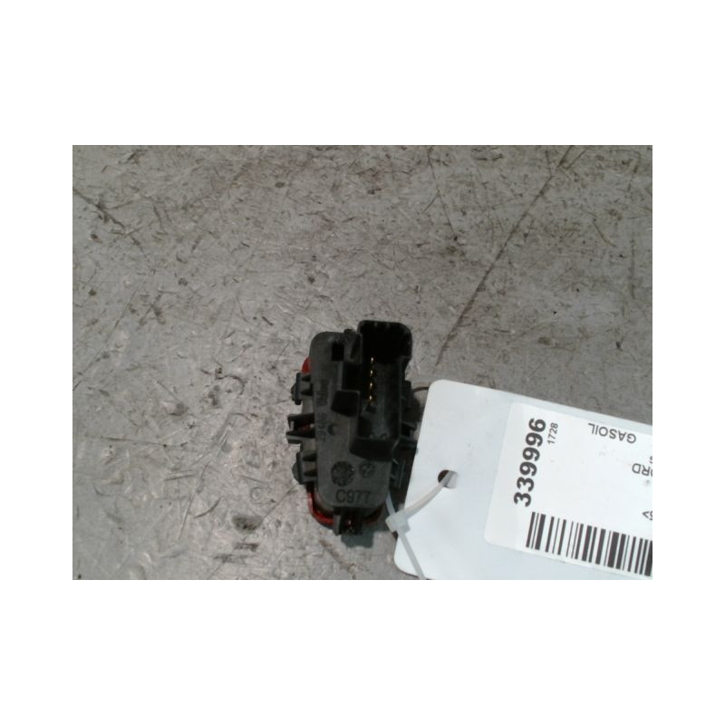 BOUTON DE WARNING FIAT CROMA 2005-