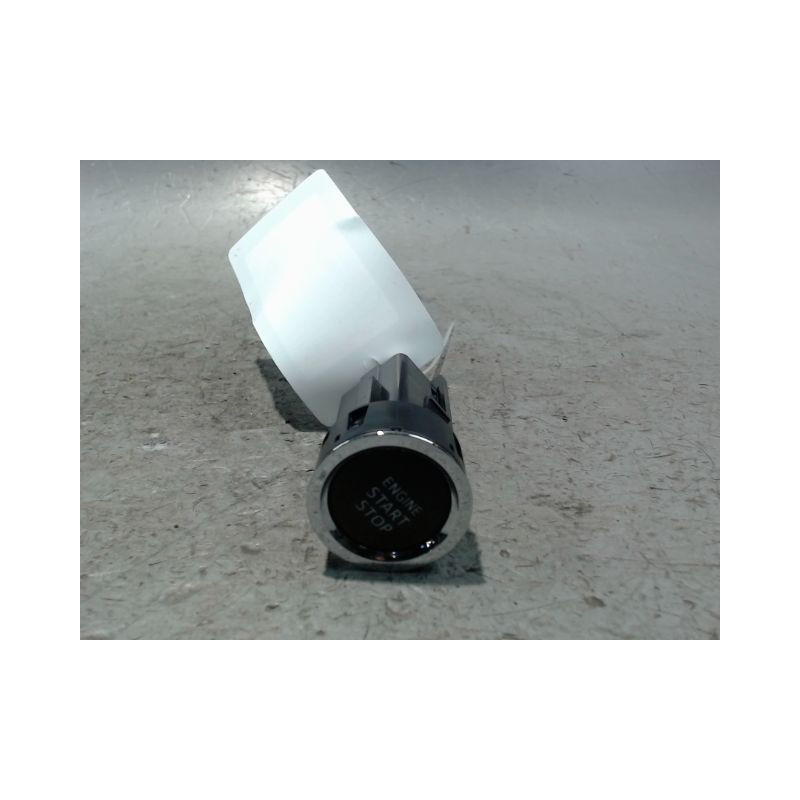BOUTON DE DEMARRAGE TOYOTA YARIS 2005-