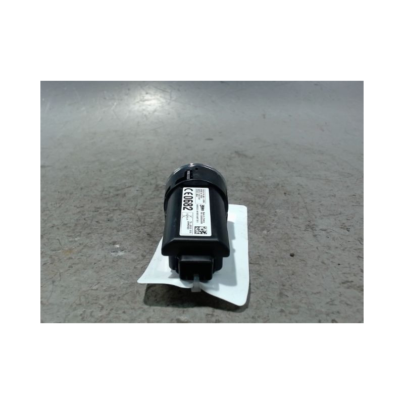 BOUTON DE DEMARRAGE TOYOTA YARIS 2005-
