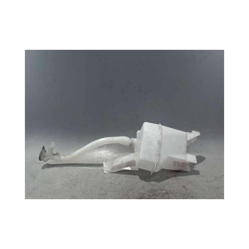 RESERVOIR LAVE-GLACE AVANT NISSAN CUBE