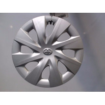 ENJOLIVEUR DE ROUE TOYOTA VERSO-S