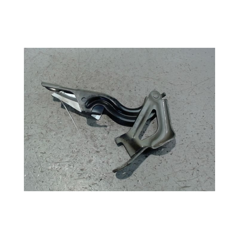 COMPAS GAUCHE CAPOT CHEVROLET MALIBU