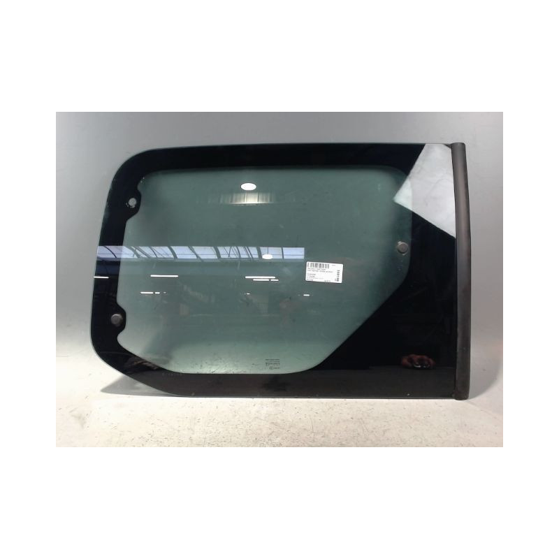 GLACE PANNEAU LATERAL GAUCHE PEUGEOT PARTNER TEPEE 2008-
