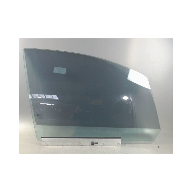 GLACE PORTE AVD OPEL ZAFIRA 2006-