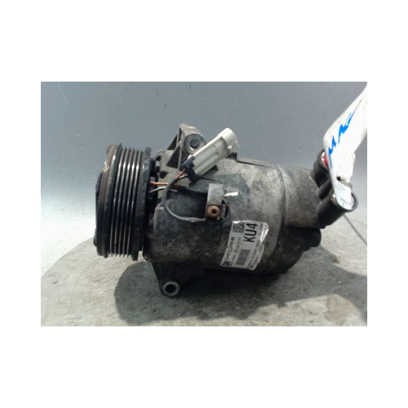 COMPRESSEUR AIR CONDITIONNE OPEL ASTRA CABRIOLET 2006-