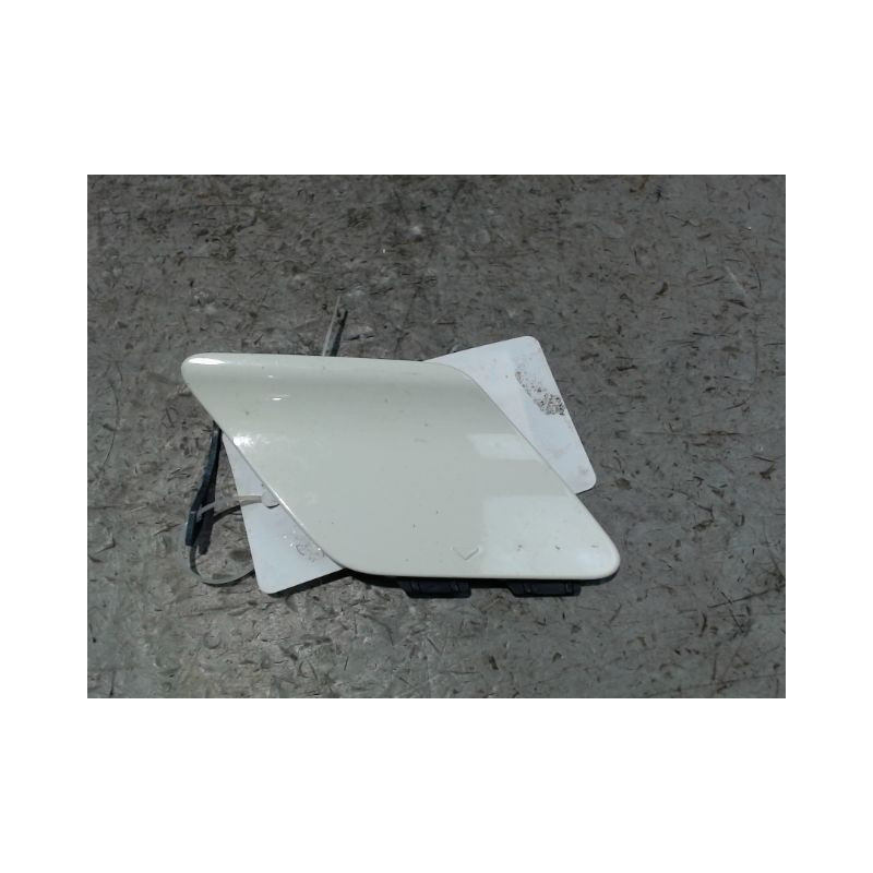 OBTURATEUR COUVRE CROCHET DE BOUCLIER AV MERCEDES CLASSE A 2004-