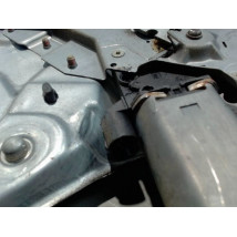 MECANISME+MOTEUR LEVE-GLACE AVANT GAUCHE RENAULT LAGUNA NEVADA -98