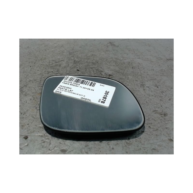 GLACE RETROVISEUR EXT D SKODA FABIA BREAK 00-04