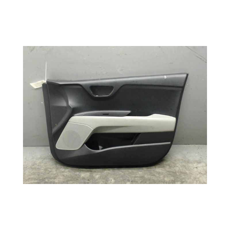 GARNITURE PORTE AVANT DROIT KIA STONIC