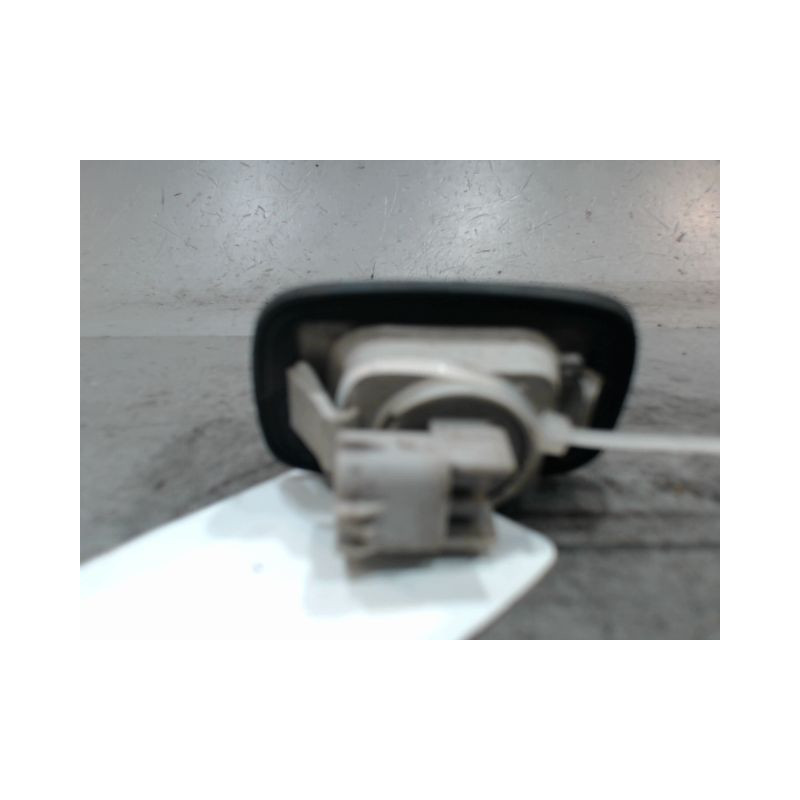 REPETITEUR AILE GAUCHE TOYOTA HILUX