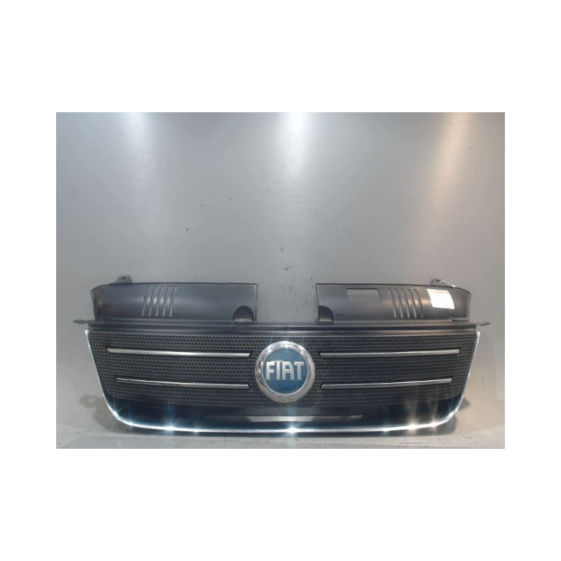 CALANDRE FIAT IDEA