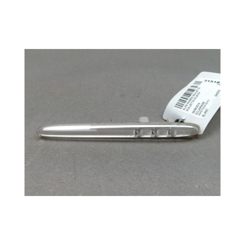 REPETITEUR AILE DROIT ALFA ROMEO GUILIETTA 2010-