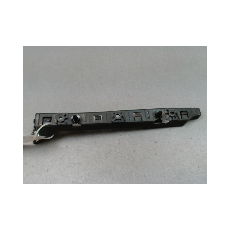SUPPORT PARE-CHOC ARG ALFA ROMEO GUILIETTA 2010-