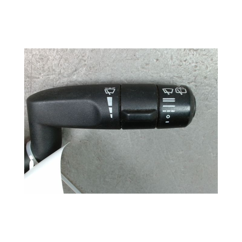 COMMANDE ESSUIE GLACE LAND ROVER FREELANDER 2007-