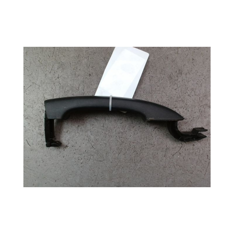 POIGNEE EXTERIEURE PORTE AVANT DROIT DACIA SANDERO 2008-
