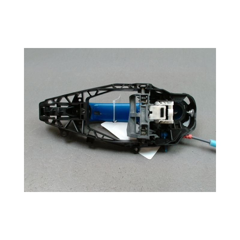 POIGNEE EXTERIEURE PORTE AVANT DROIT BMW SERIE 1