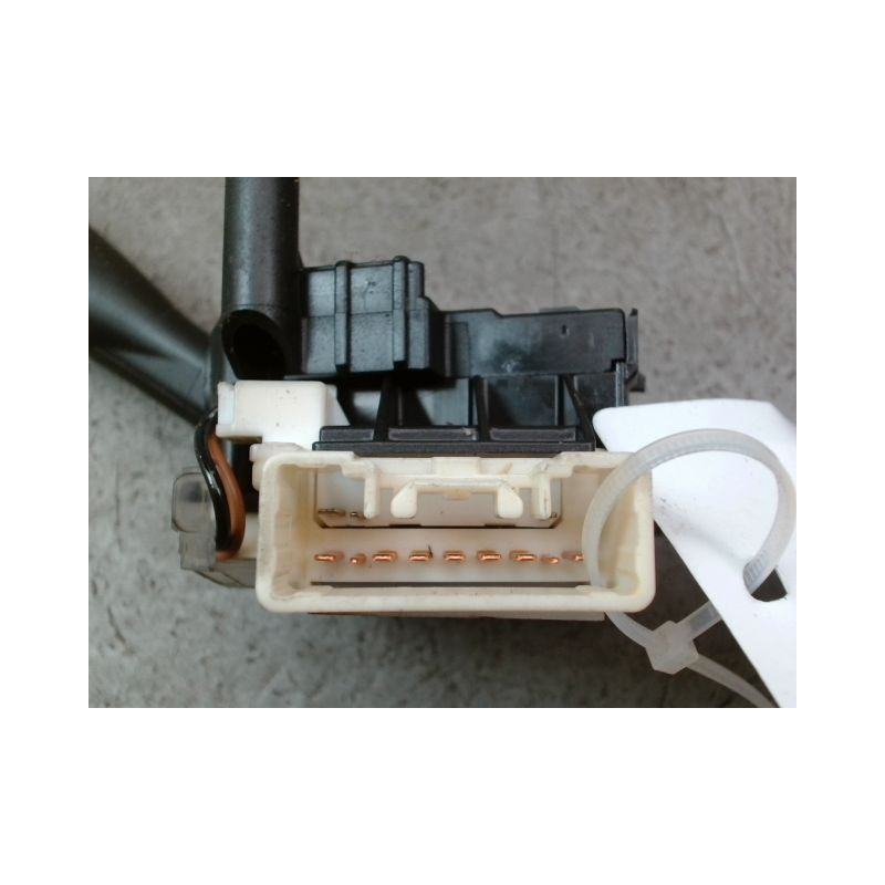 COMMANDE ECLAIRAGE TOYOTA COROLLA X Phase 2 2004-2007