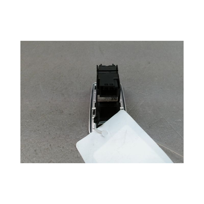 COMMANDE LEVE-GLACE PORTE AVD JAGUAR F-PACE