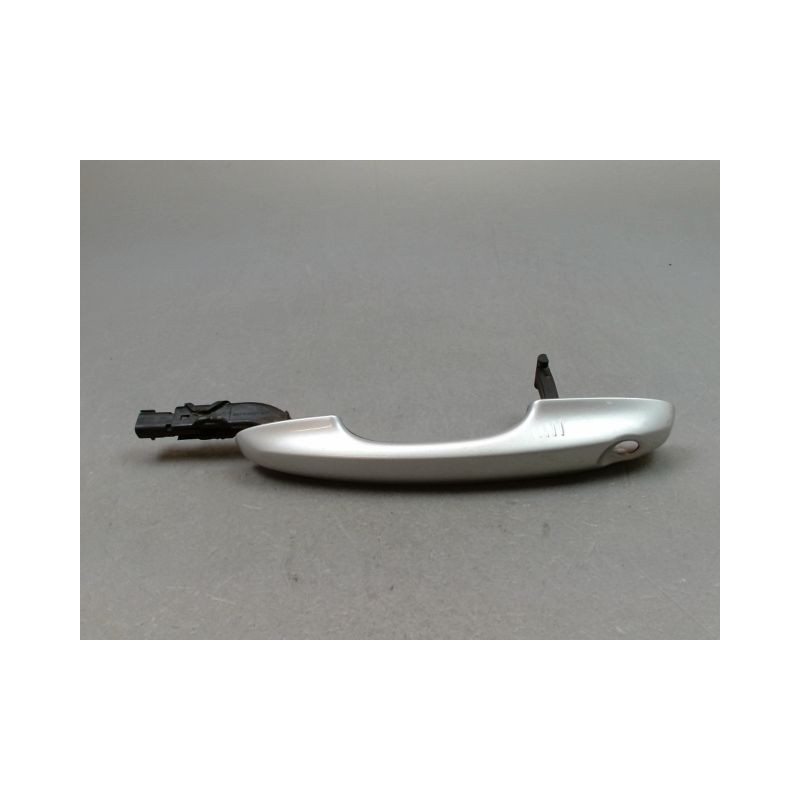 POIGNEE EXTERIEURE PORTE AVANT GAUCHE FORD FOCUS