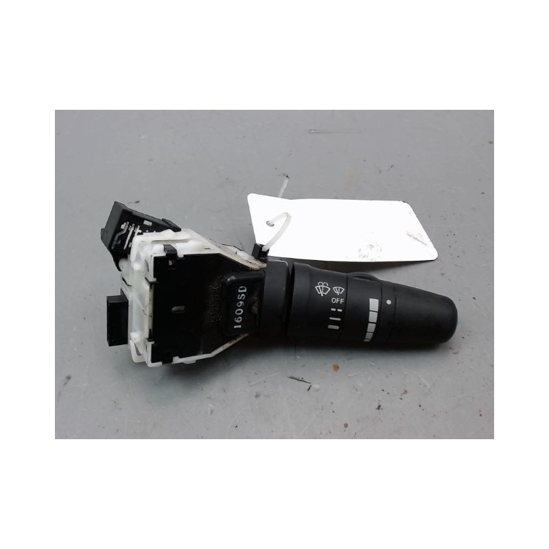 COMMANDE ESSUIE GLACE RENAULT MAXITY