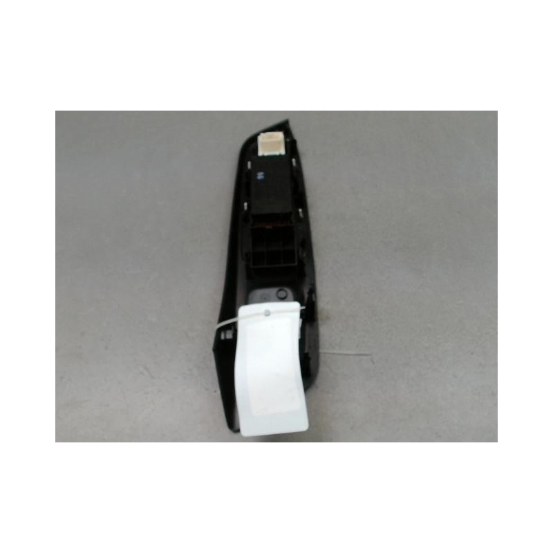 COMMANDE LEVE-GLACE PORTE AVG NISSAN MICRA 2009-