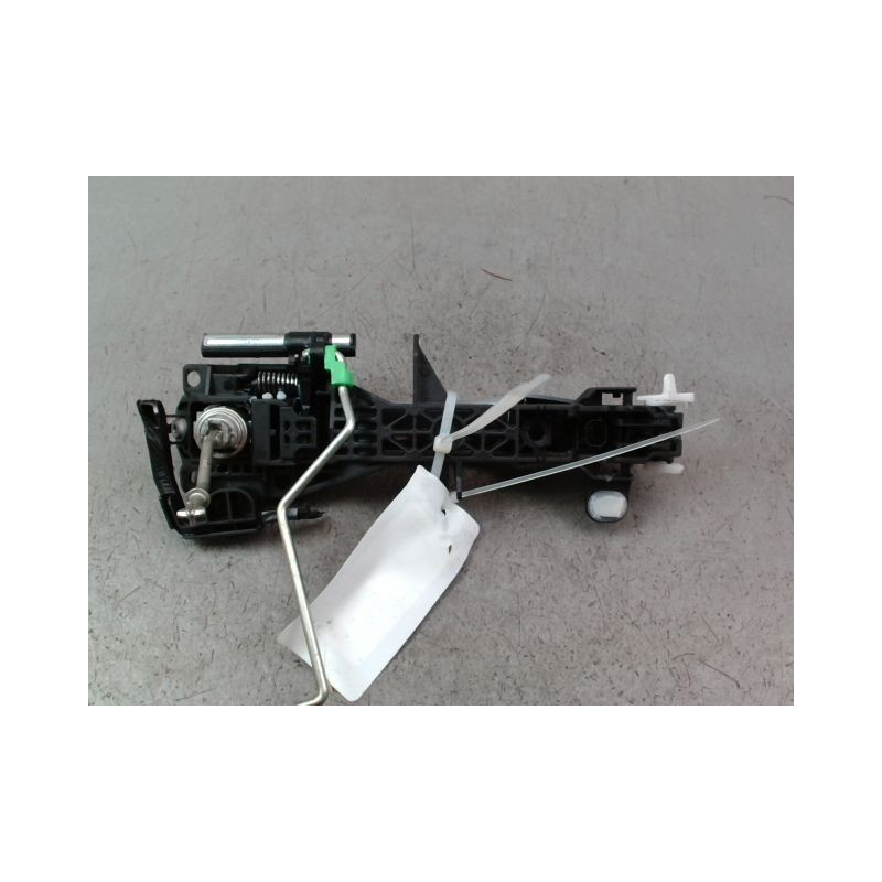POIGNEE EXTERIEURE PORTE AVANT GAUCHE TOYOTA COROLLA