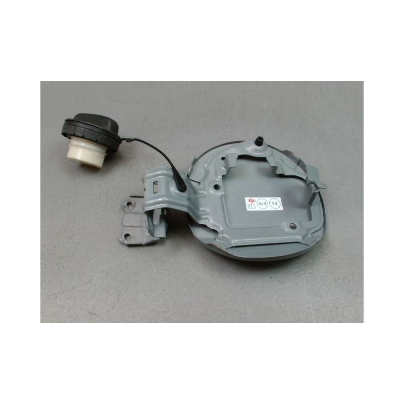 VOLET DE TRAPPE CARBURANT TOYOTA COROLLA