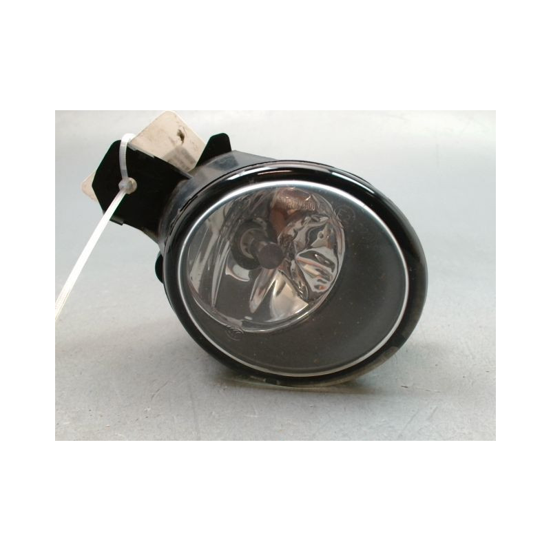 PHARE ANTIBROUILLARD AVANT DROIT NISSAN QASHQAI BREAK I Phase 1 2007-2010