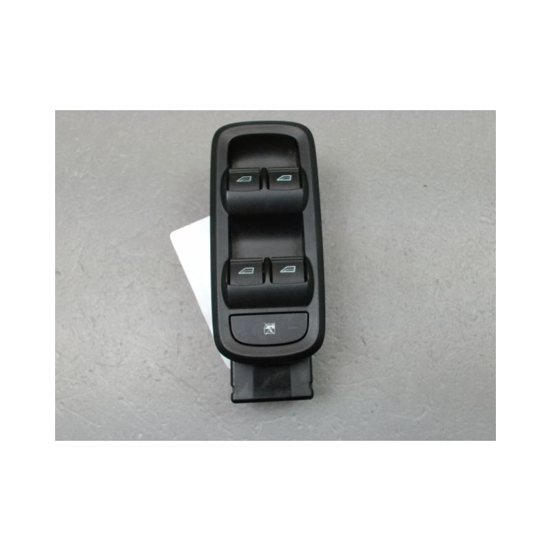 COMMANDE LEVE-GLACE PORTE AVG FORD KA+
